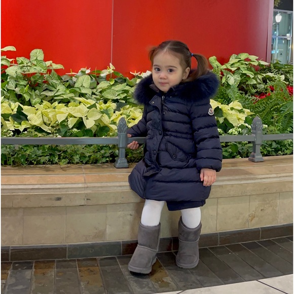 ❌SOLD❌Moncler Princess style jacket - Picture 3 of 6